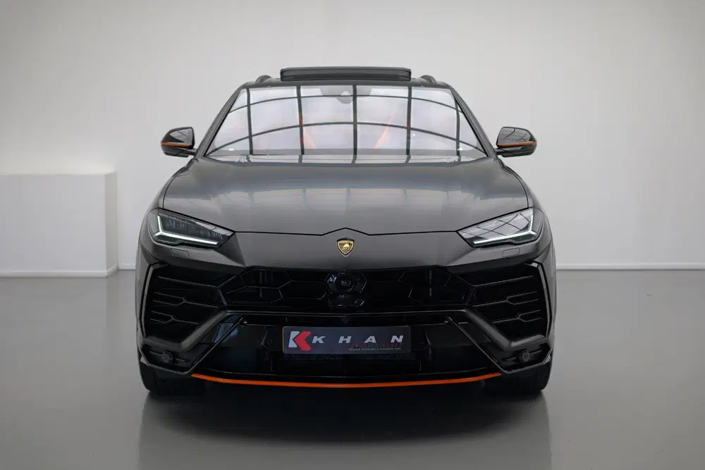 Lamborghini Urus 4.0 V8 Graphite Capsule uit 2022, foto 3