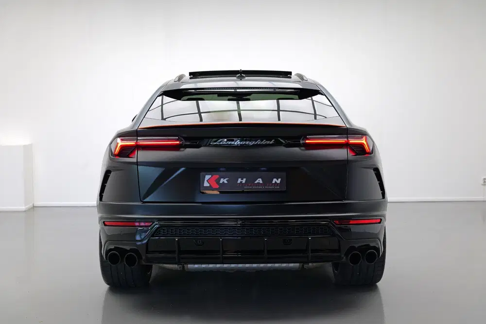 Lamborghini Urus 4.0 V8 Graphite Capsule uit 2022, foto 4