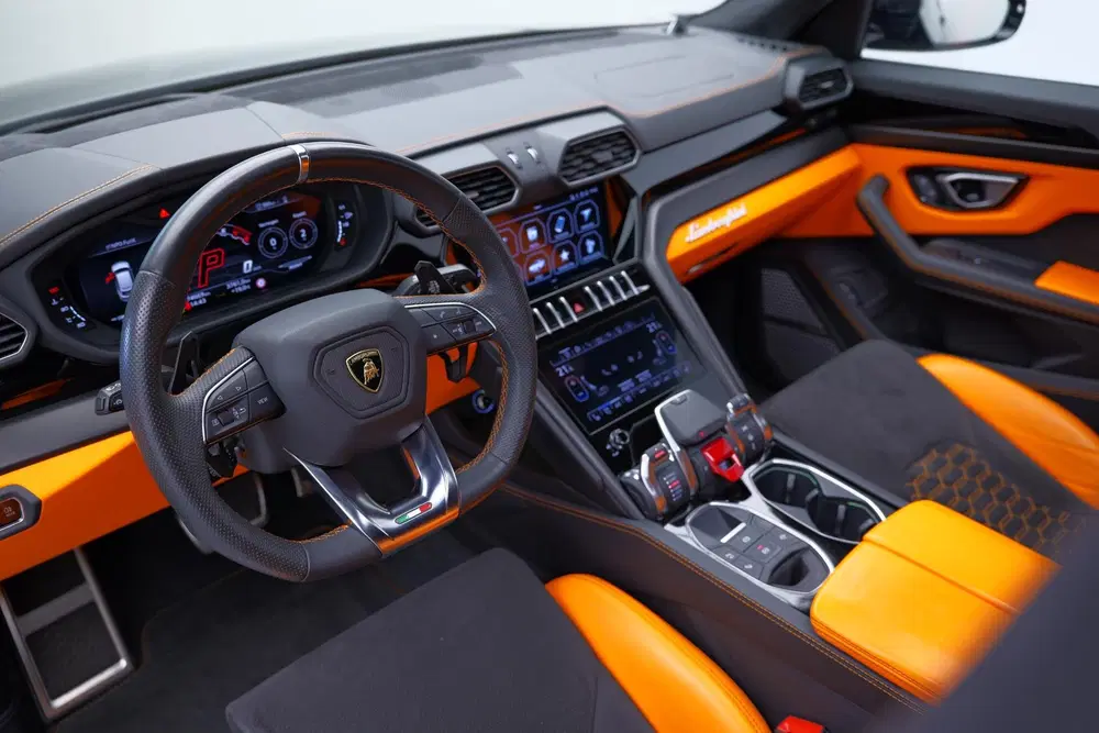 Lamborghini Urus 4.0 V8 Graphite Capsule uit 2022, foto 6