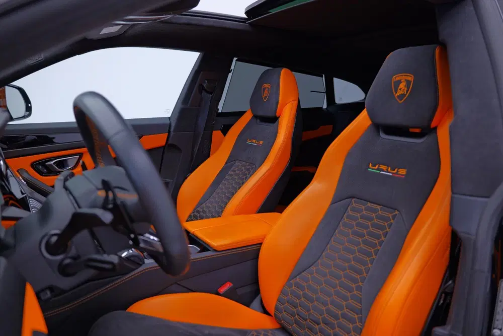 Lamborghini Urus 4.0 V8 Graphite Capsule uit 2022, foto 7