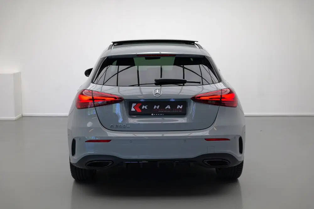 Mercedes-Benz A-Klasse A250e AMG Line uit 2025, foto 4