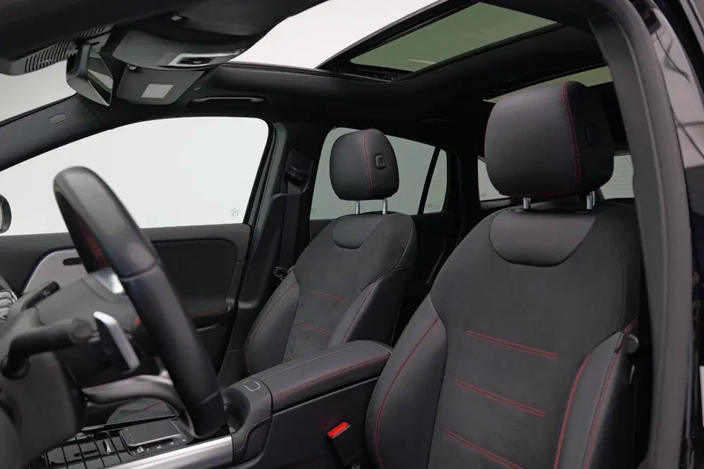 Mercedes-Benz GLA GLA250 4MATIC AMG Line uit 2022, foto 7