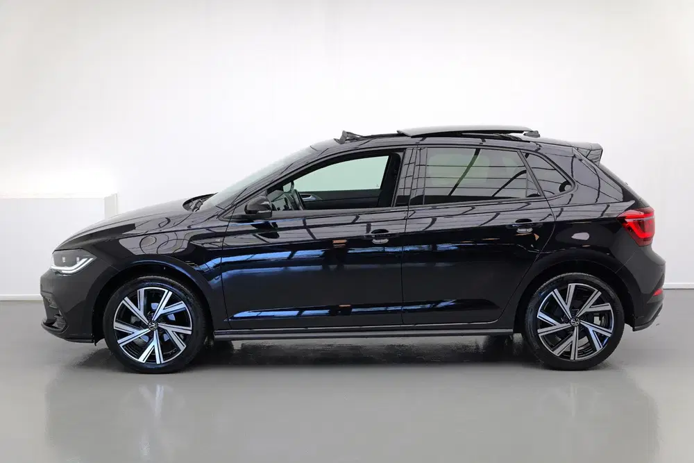 Volkswagen Polo 1.0 TSI R-Line Edition uit 2024, foto 2