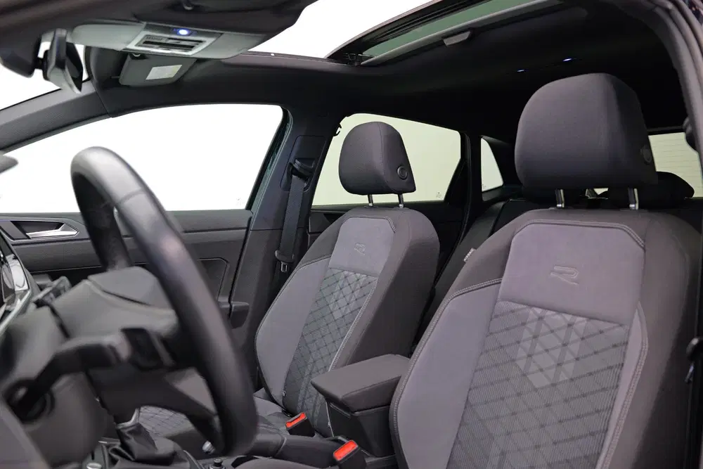 Volkswagen Polo 1.0 TSI R-Line Edition uit 2024, foto 7