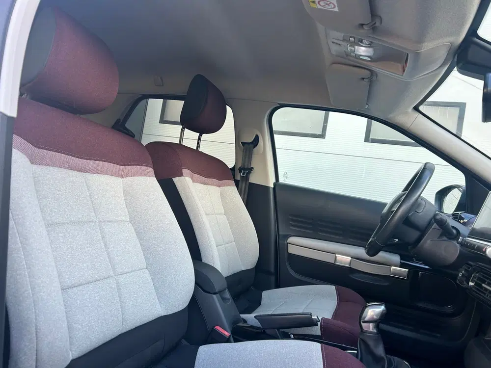 Citroën C4 Cactus Citroen C4 Cactus 1.2 PureTech Shine uit 2019, foto 7