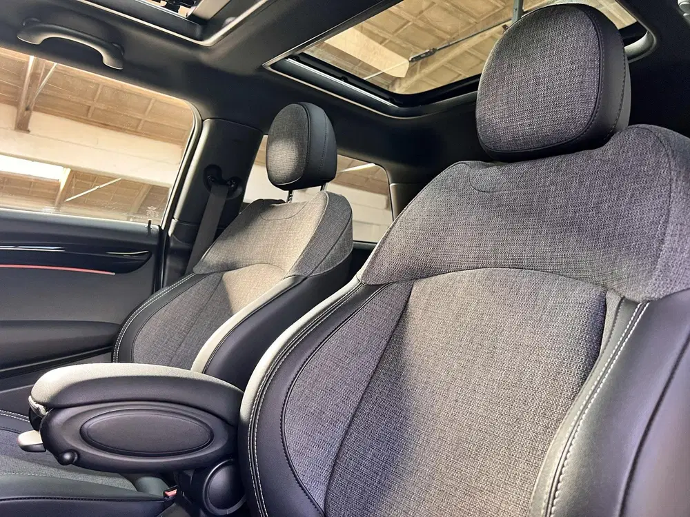 Mini Cooper 1.5 Cooper Camden Edition uit 2021, foto 10