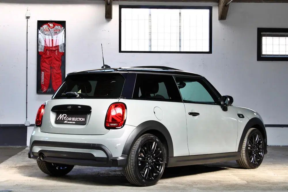 Mini Cooper 1.5 Cooper Camden Edition uit 2021, foto 7