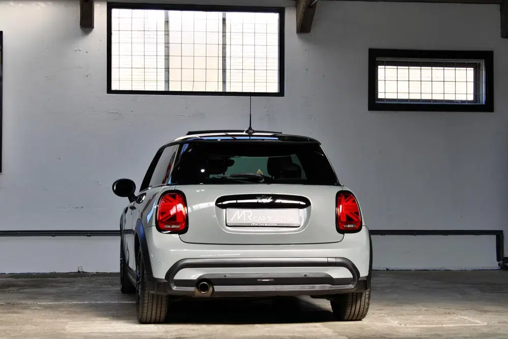 Mini Cooper 1.5 Cooper Camden Edition uit 2021, foto 8