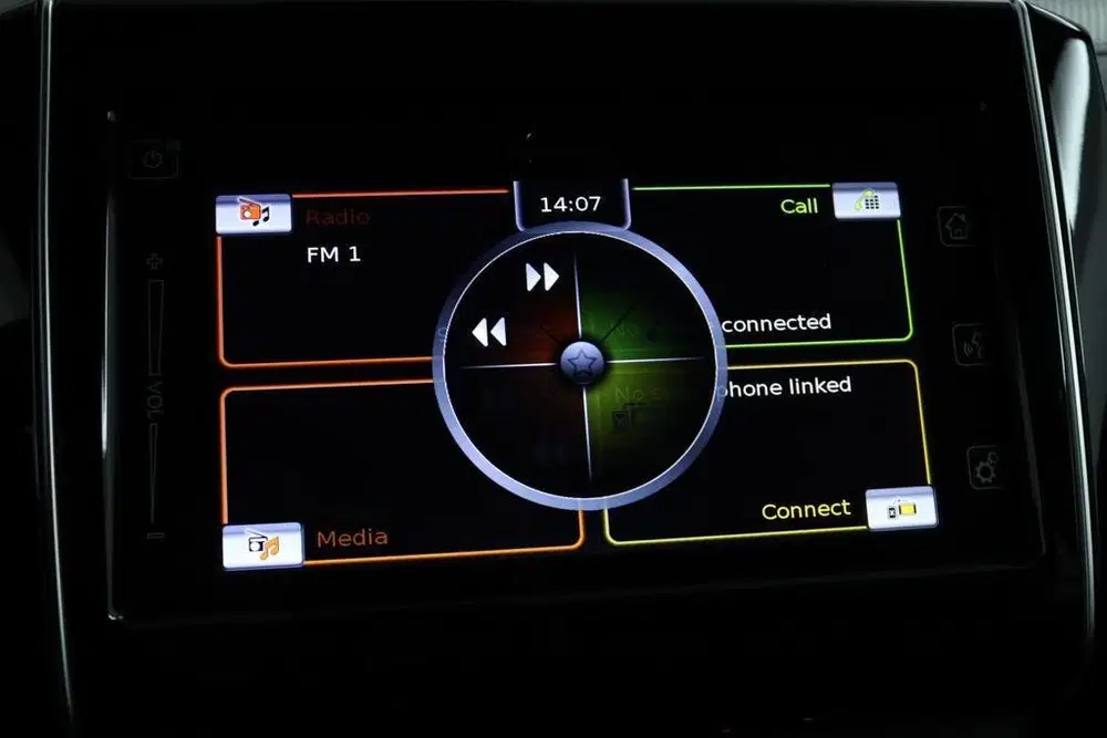 Suzuki Swift 1.2 Select Smart Hybrid uit 2024, foto 8