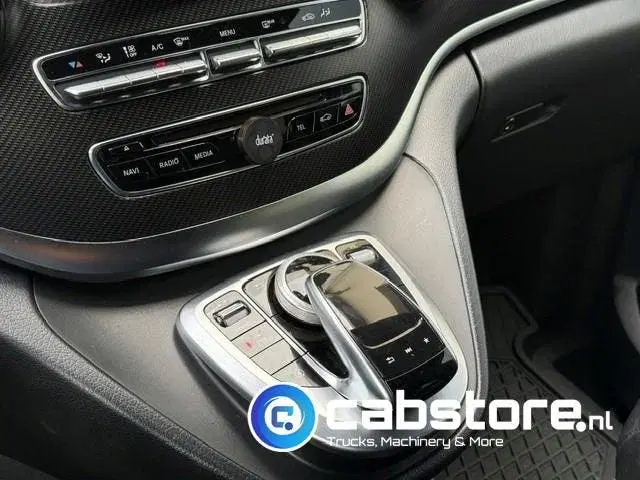 Mercedes-Benz V-Klasse Avantgarde uit 2020, foto 9