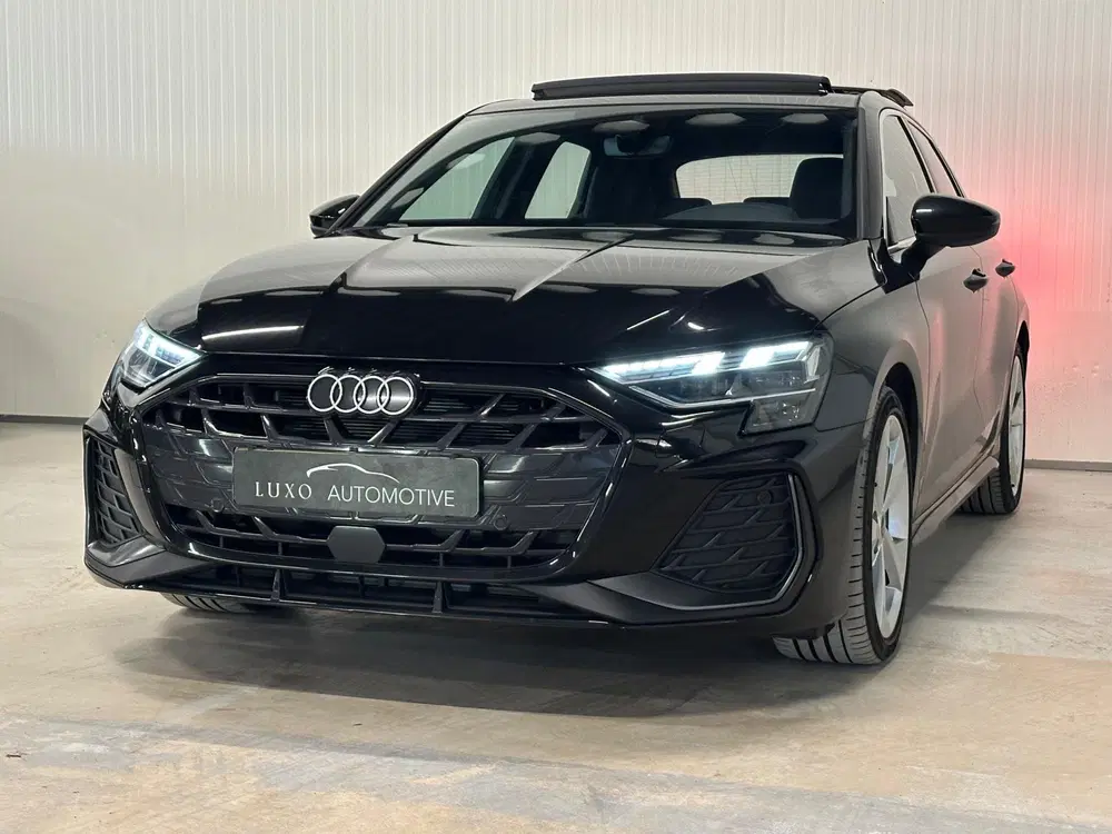 Audi A3 35 TFSI S edition uit 2024, foto 13