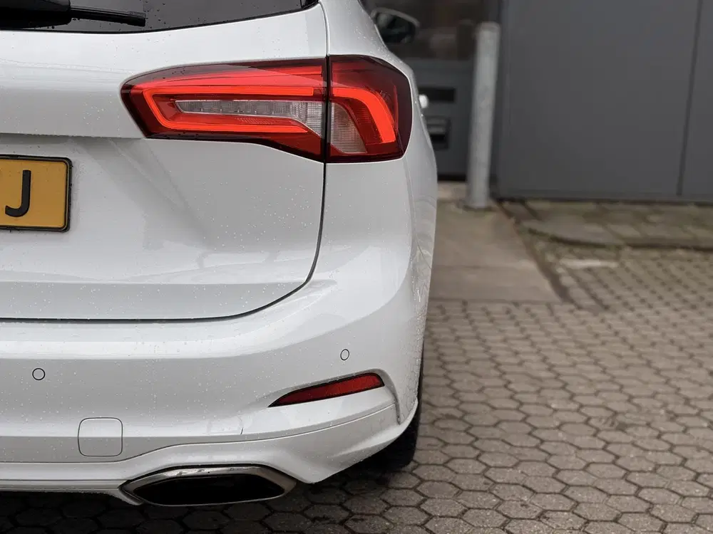 Ford Focus 1.5 EcoBoost Automaat Vignale I WINTER PAC uit 2020, foto 11
