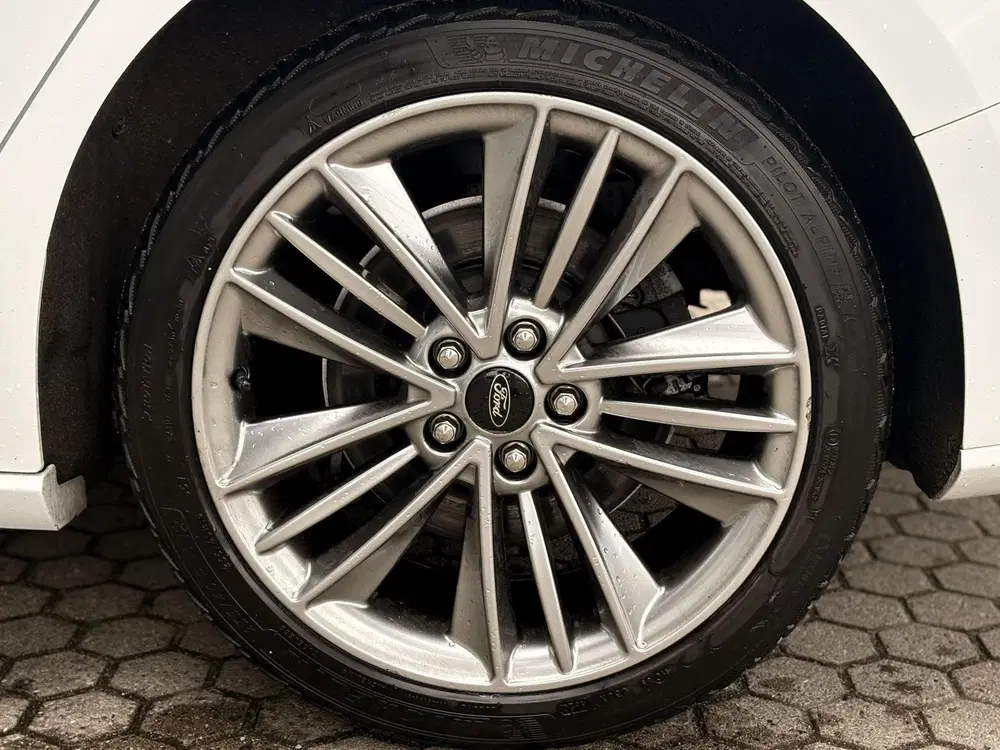 Ford Focus 1.5 EcoBoost Automaat Vignale I WINTER PAC uit 2020, foto 12