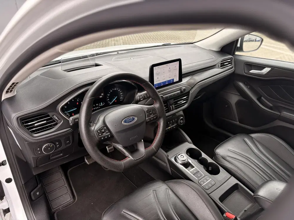 Ford Focus 1.5 EcoBoost Automaat Vignale I WINTER PAC uit 2020, foto 15