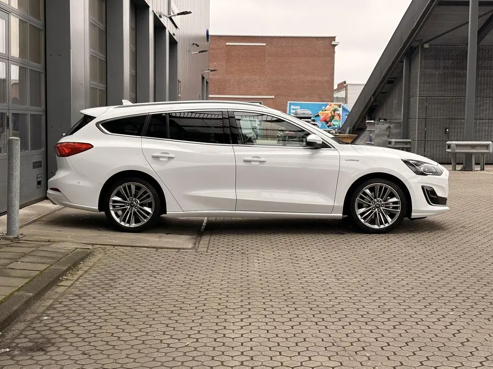 Ford Focus 1.5 EcoBoost Automaat Vignale I WINTER PAC uit 2020, foto 6