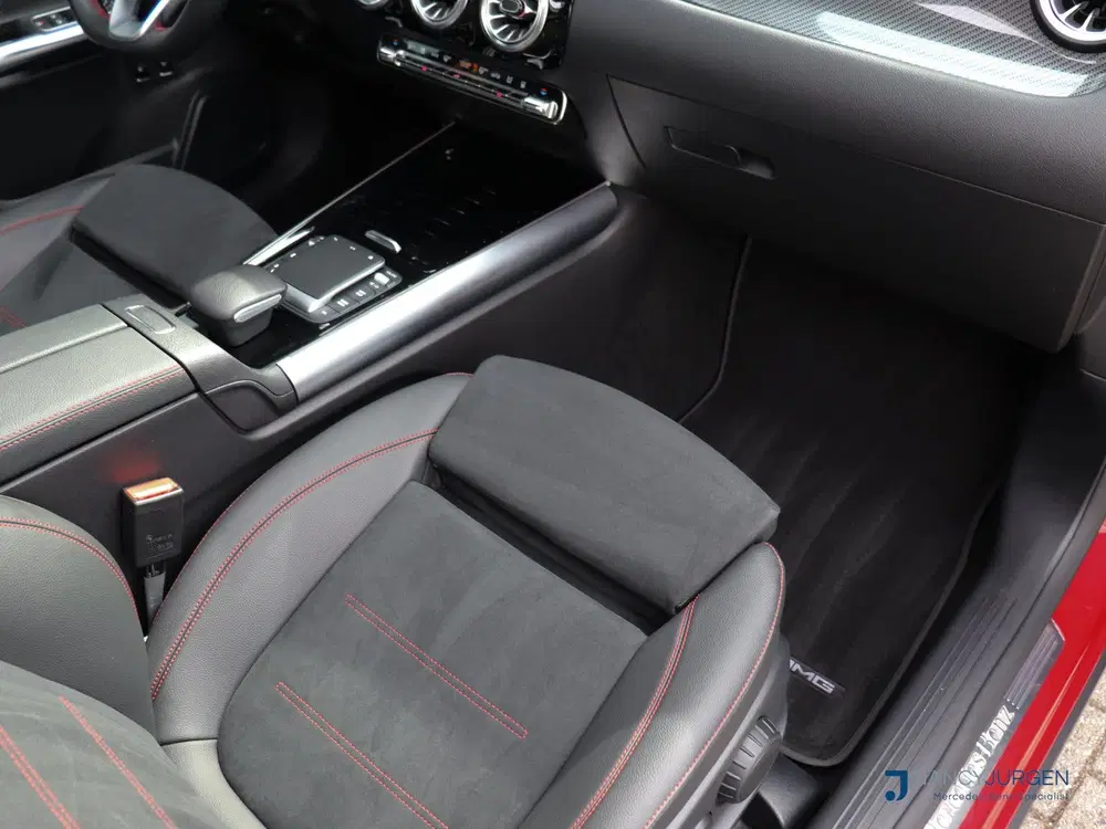 Mercedes-Benz GLA GLA 250 e AMG uit 2021, foto 4