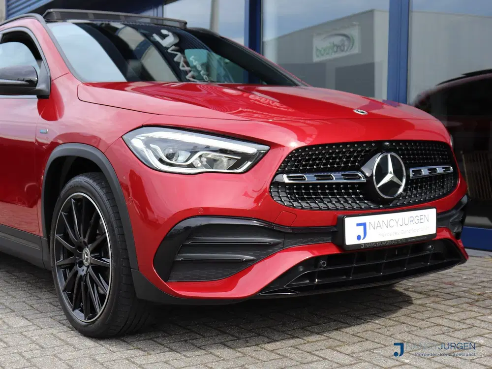 Mercedes-Benz GLA GLA 250 e AMG uit 2021, foto 8