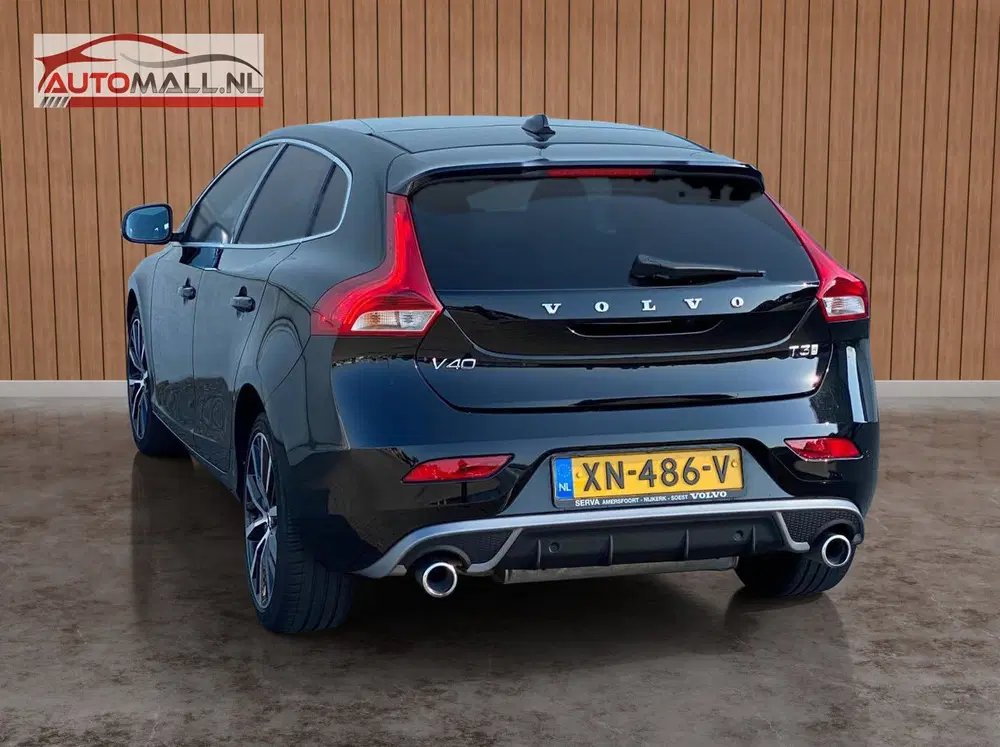 Volvo V40 1.5 T3 Polar+ Sport R Design I AUTOMAAT I uit 2019, foto 4