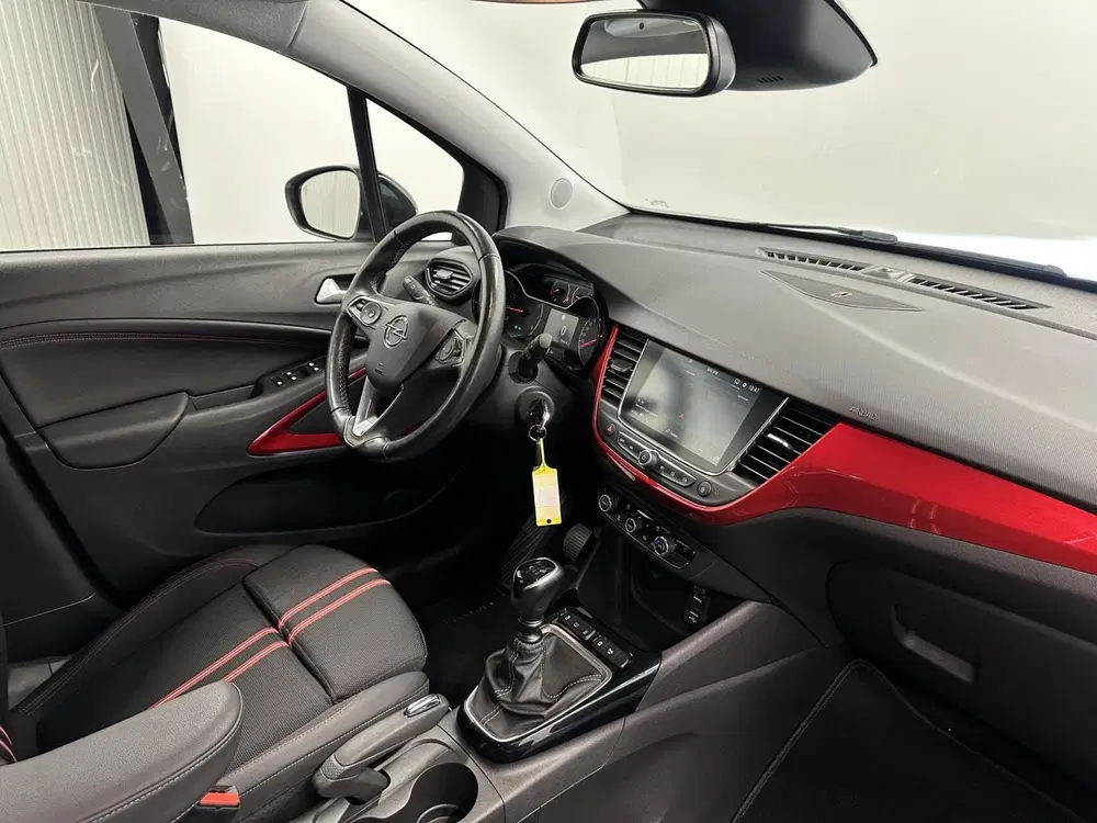 Opel Crossland 1.2 Turbo GS Line uit 2021, foto 11