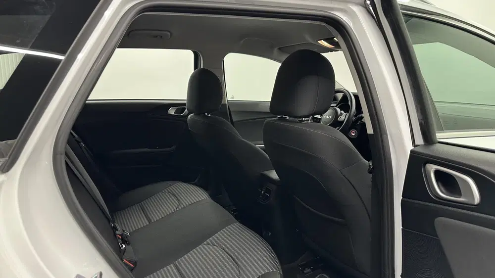 Kia Ceed 1.0 T-GDi MHEV DynamicLine CAMERA ECC C uit 2022, foto 11
