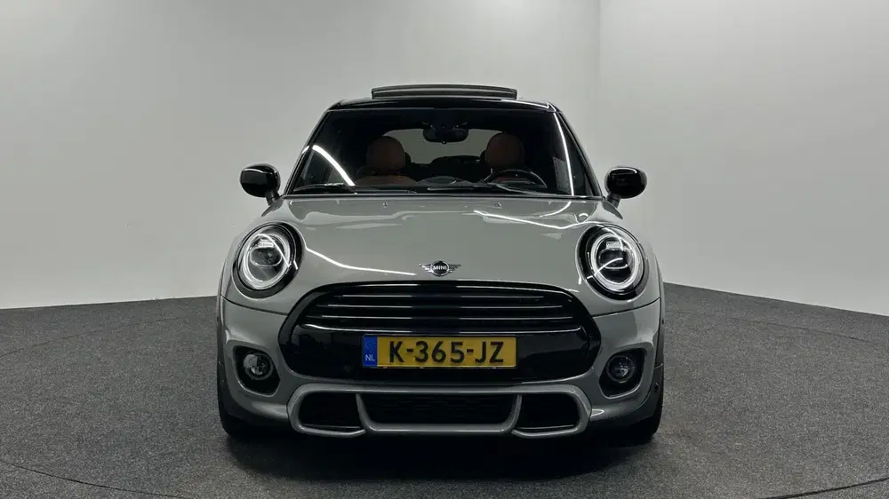 Mini Cooper 1.5 Cooper Dalston Edition JCW H&K PANO LE uit 2021, foto 11