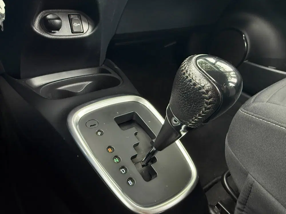 Toyota Yaris 1.5 Hybrid Active uit 2019, foto 14