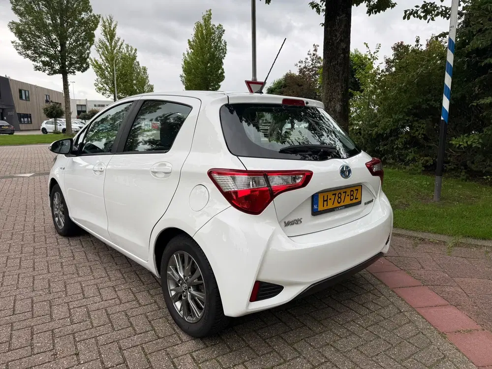 Toyota Yaris 1.5 Hybrid Active uit 2019, foto 4