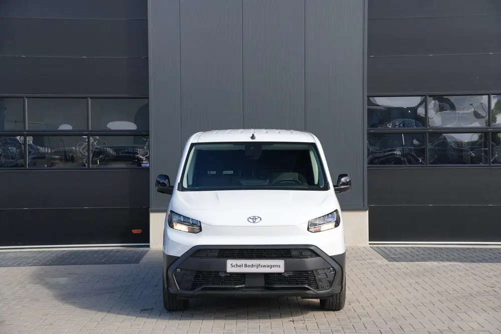Toyota Proace City Comfort L2 50 kWh uit 2026, foto 2