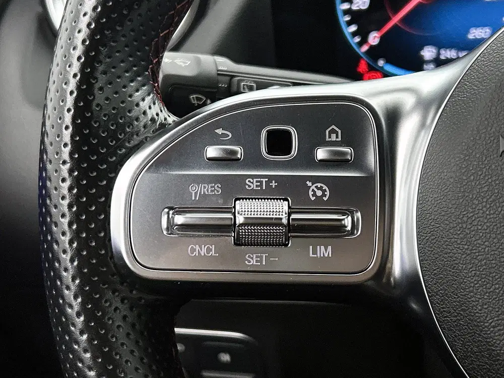 Mercedes-Benz B-Klasse 250 e AMG Line uit 2023, foto 14