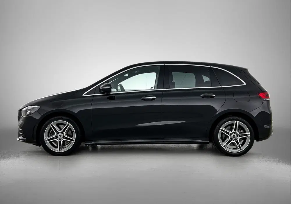 Mercedes-Benz B-Klasse 250 e AMG Line uit 2023, foto 3