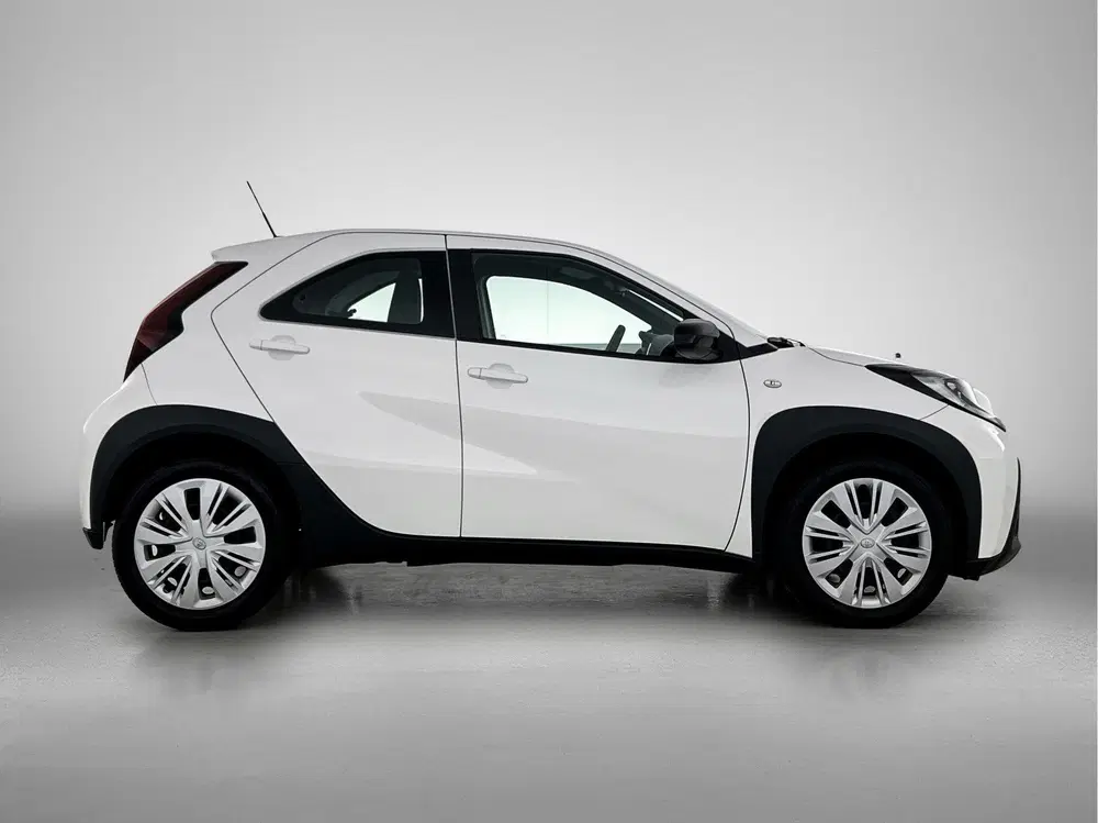 Toyota Aygo X 1.0 VVT-i MT Play uit 2025, foto 13