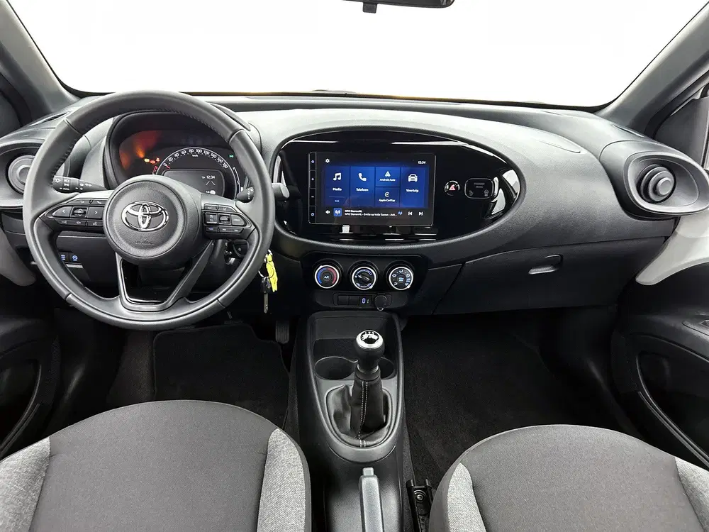 Toyota Aygo X 1.0 VVT-i MT Play uit 2025, foto 4