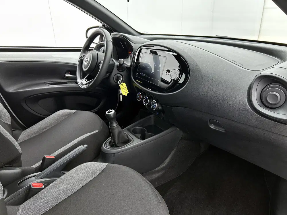 Toyota Aygo X 1.0 VVT-i MT Play uit 2025, foto 6