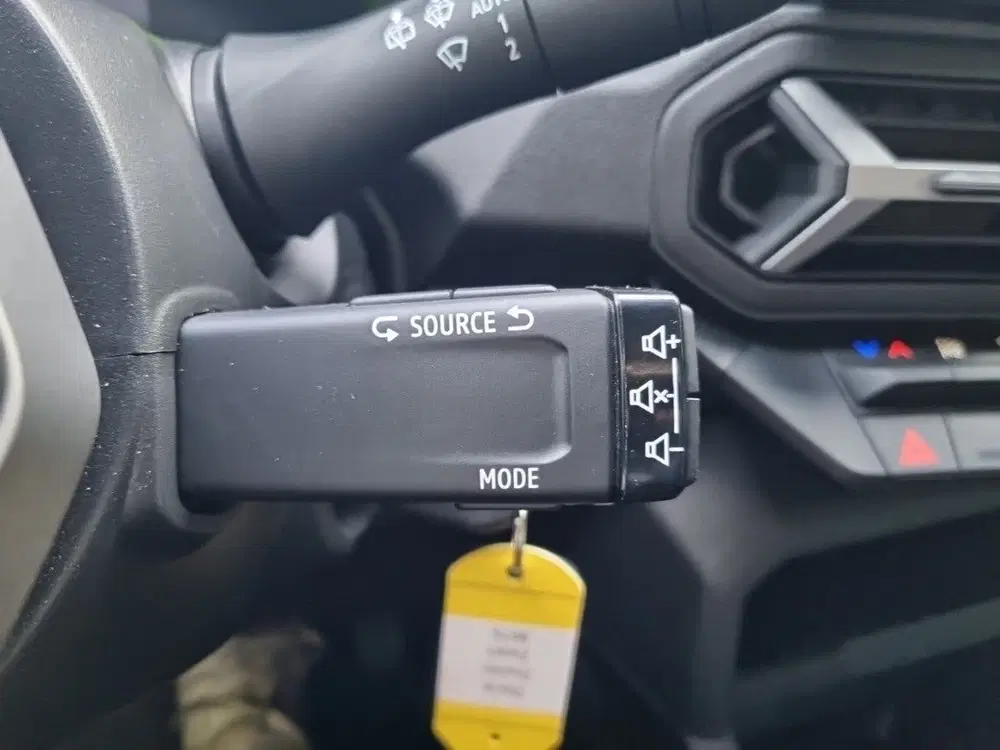 Dacia Duster 1.6 Hybrid 140 Expression CAMERA uit 2025, foto 15