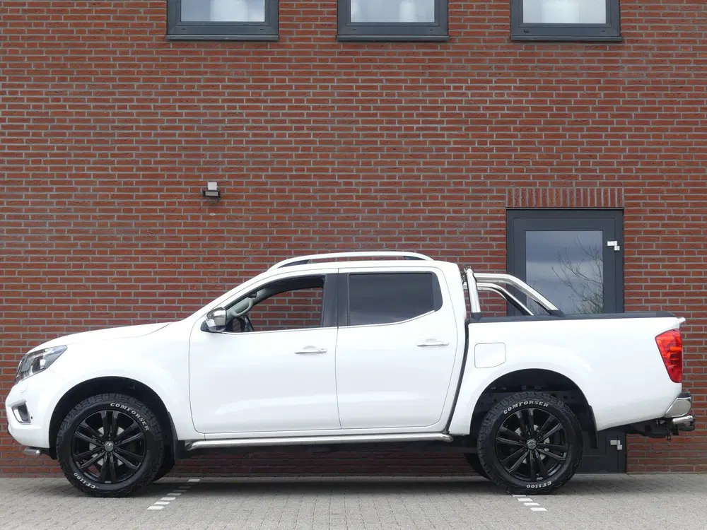 Nissan Navara 2.3 dCi Tekna 190PK 4WD 3500KG Trekgewicht uit 2020, foto 3
