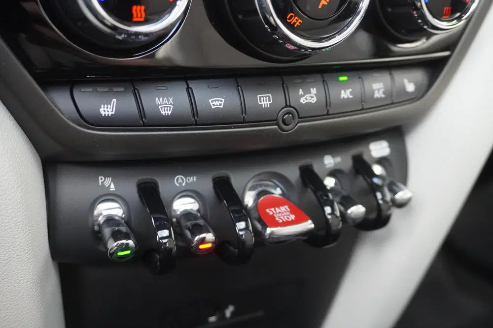 Mini Countryman 2.0 John Cooper Works ALL4 uit 2023, foto 12