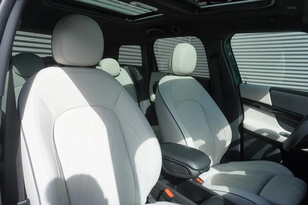 Mini Countryman 2.0 John Cooper Works ALL4 uit 2023, foto 8