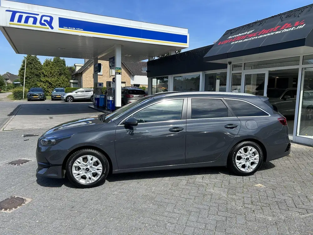 Kia Ceed 1.5 T-GDi DynamicPlusLine uit 2024, foto 5