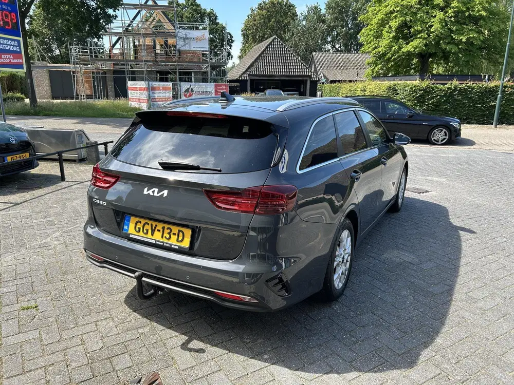 Kia Ceed 1.5 T-GDi DynamicPlusLine uit 2024, foto 6