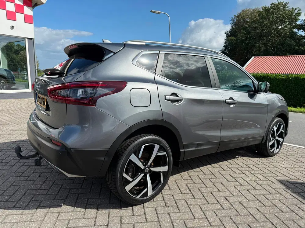 Nissan Qashqai 1.3 DIG-T Premium Edition RIJKLAARPRIJS uit 2021, foto 4