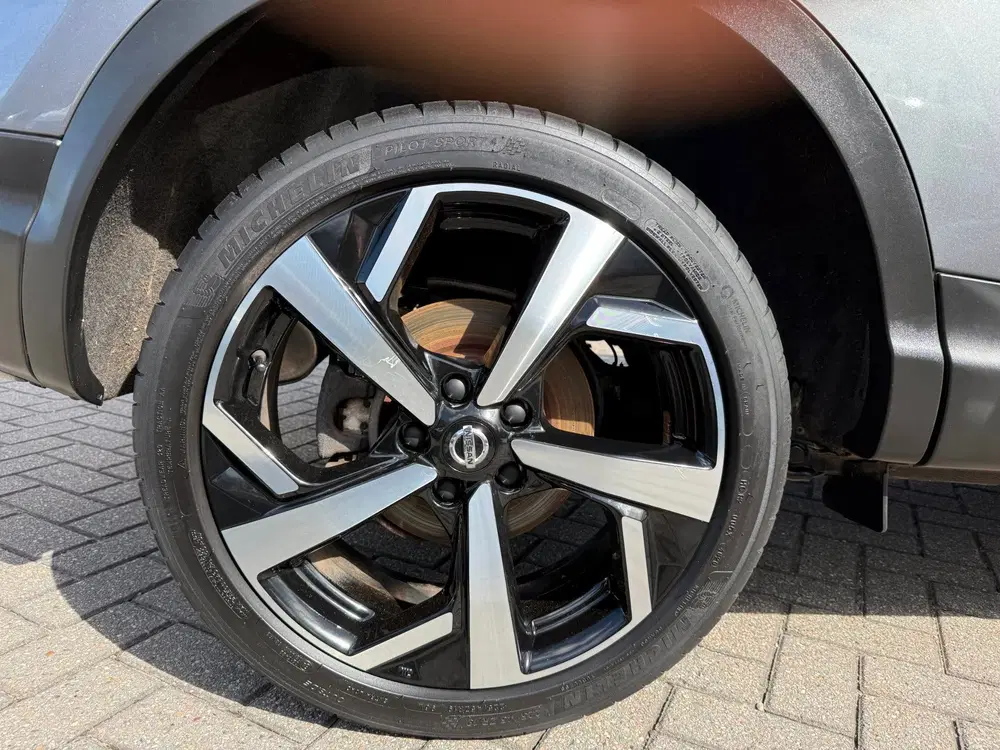 Nissan Qashqai 1.3 DIG-T Premium Edition RIJKLAARPRIJS uit 2021, foto 9