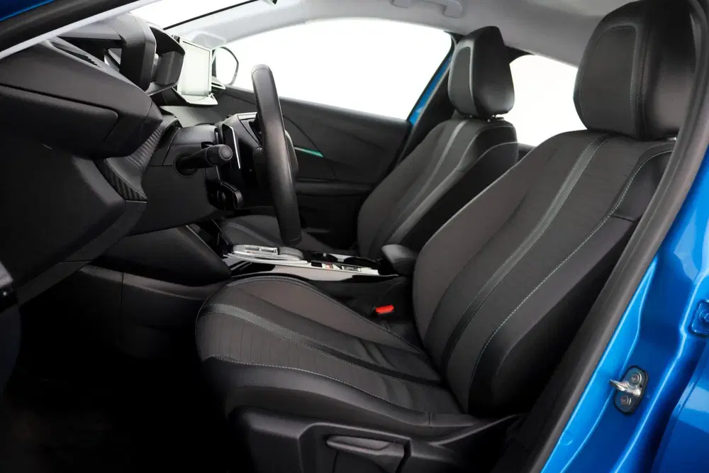 Peugeot 208 1.2T Aut. ALLURE PACK VERTIGO BLUE uit 2023, foto 10
