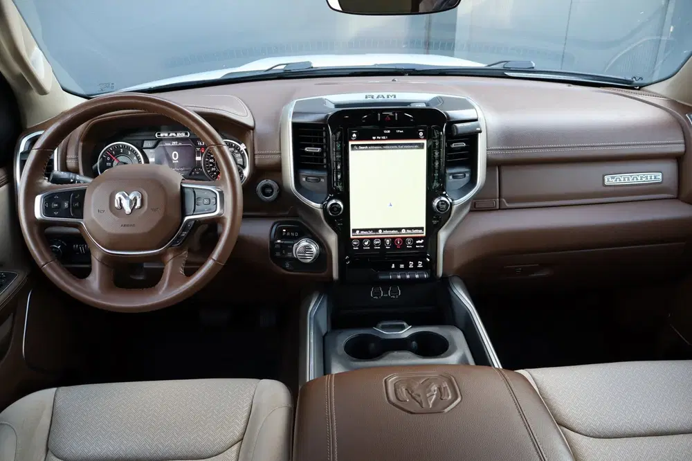 Dodge RAM 5.7 V8 4x4 Crew Cab Laramie-Hemi uit 2021, foto 2