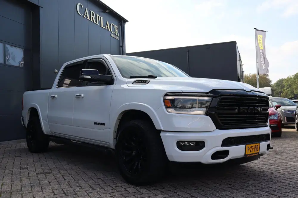 Dodge RAM 5.7 V8 4x4 Crew Cab Laramie-Hemi uit 2021, foto 9