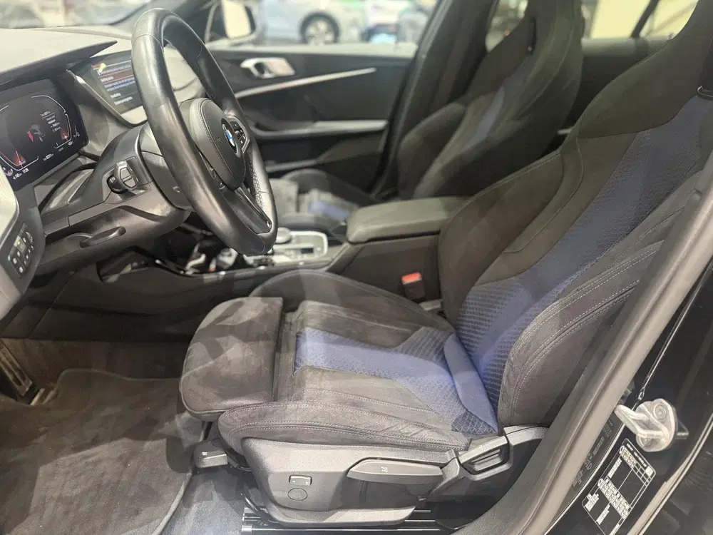 BMW 1-serie 118i Introduction Edition uit 2023, foto 7