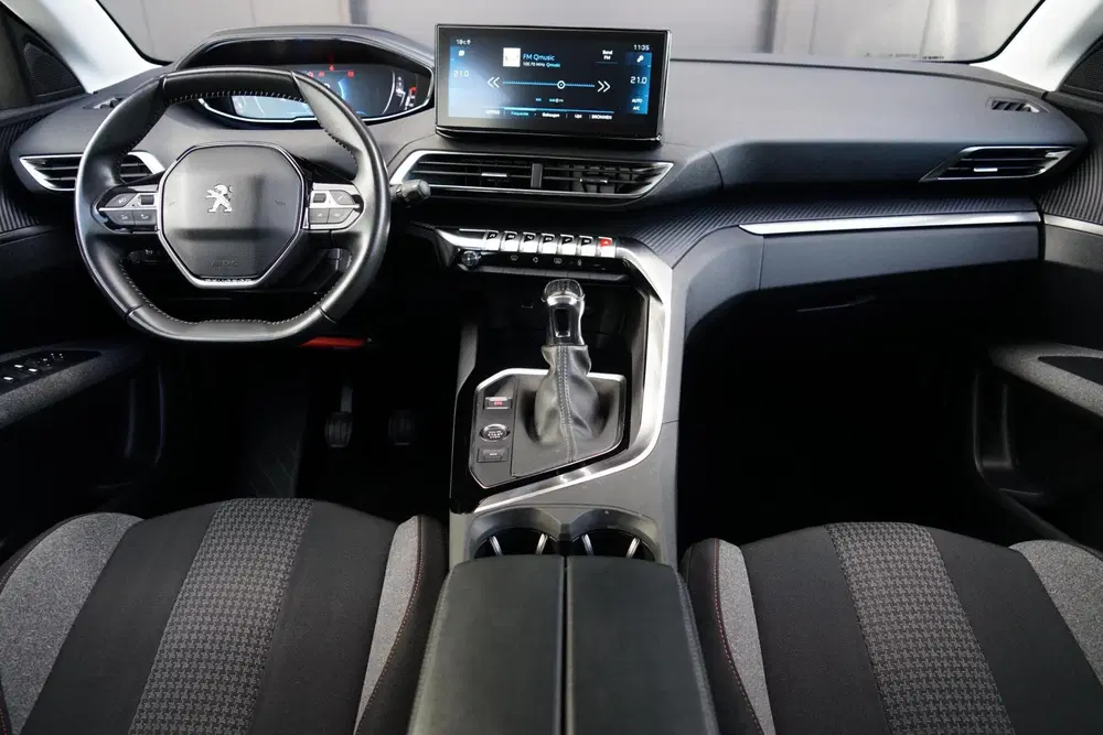 Peugeot 3008 1.2 PureTech Blue Lease Active NL uit 2021, foto 4