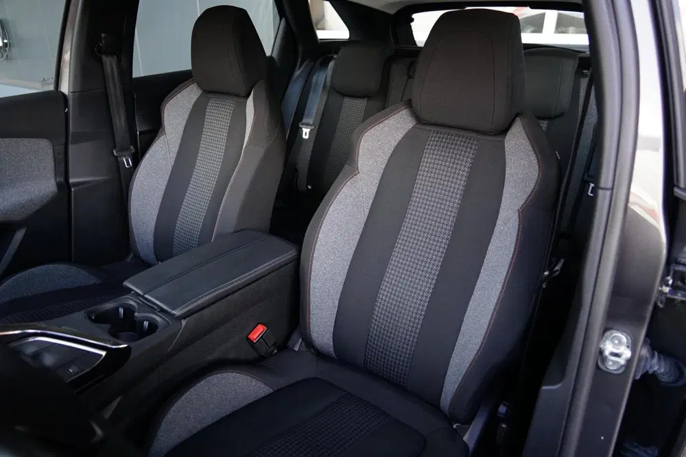 Peugeot 3008 1.2 PureTech Blue Lease Active NL uit 2021, foto 5