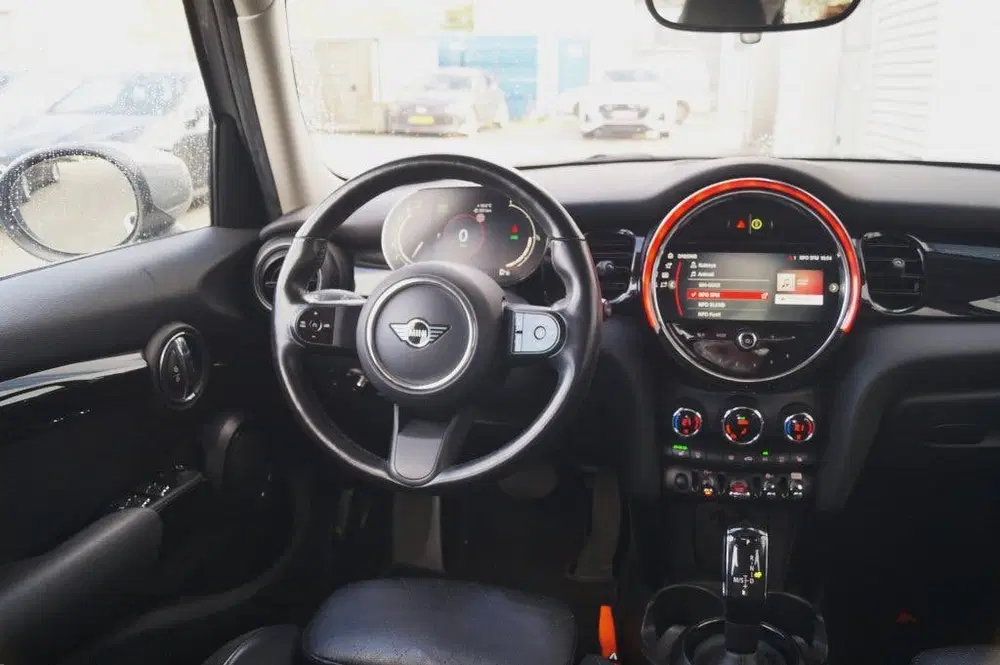 Mini Cooper Cooper 5-Deurs 1.5 136pk Automaat Cooper B uit 2021, foto 10