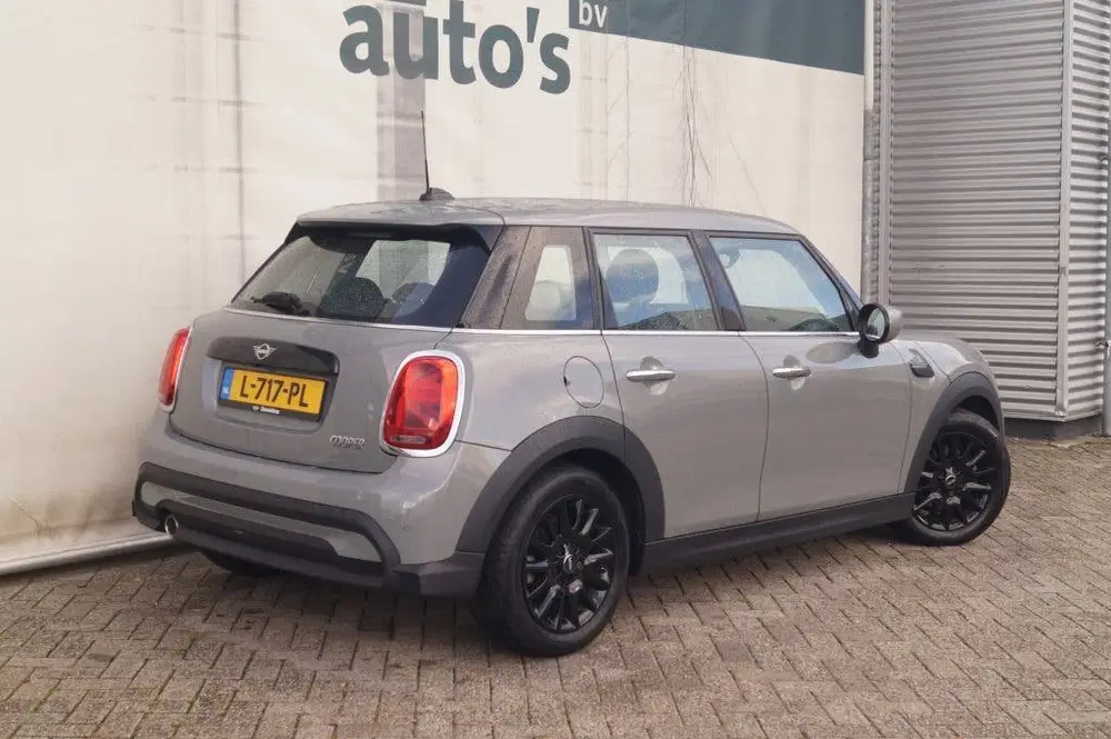 Mini Cooper Cooper 5-Deurs 1.5 136pk Automaat Cooper B uit 2021, foto 5