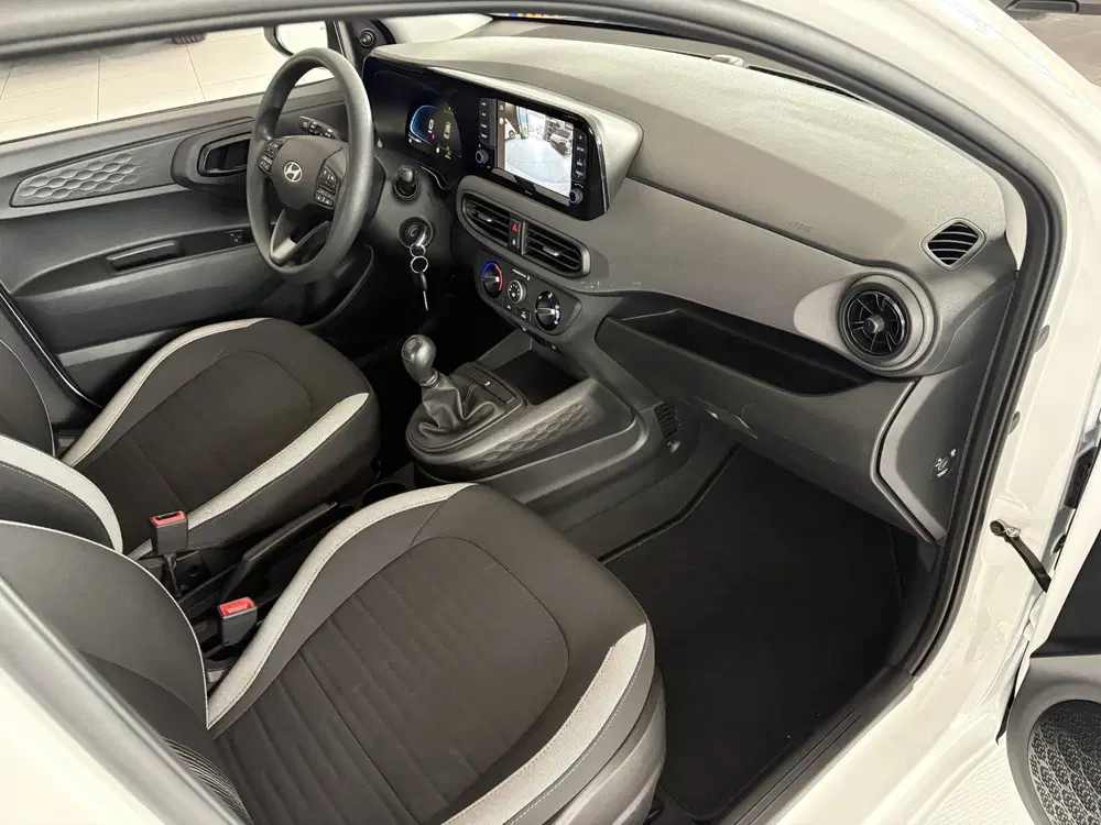 Hyundai i10 1.0 Comfort Achteruitrijcamera uit 2025, foto 14